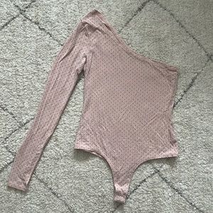 GUESS Bodysuit - one shoulder long sleeve